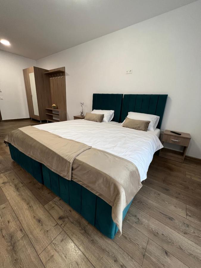 Aparthotel Plevnei 3 Cluj Napoca Bagian luar foto